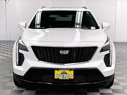Used 2023 Cadillac XT4 Sport image 3