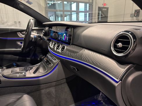 Used 2022 Mercedes-Benz E 350 Sedan image 45