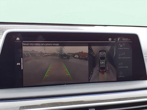 Used 2021 BMW 750i xDrive 750i xDrive w/ Executive Package image 10