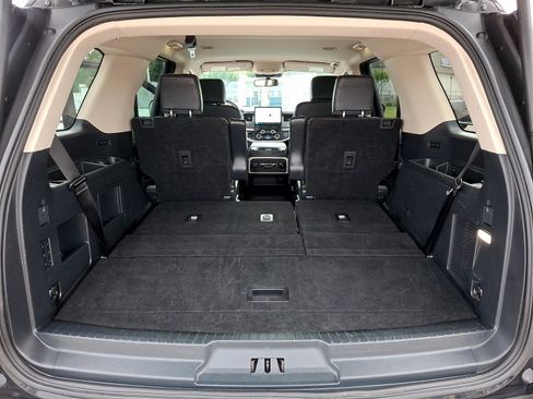 Certified 2024 Ford Expedition XLT AWD/4WD image 28