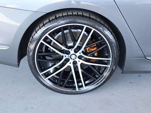 Used 2018 BMW 750i RWD image 5