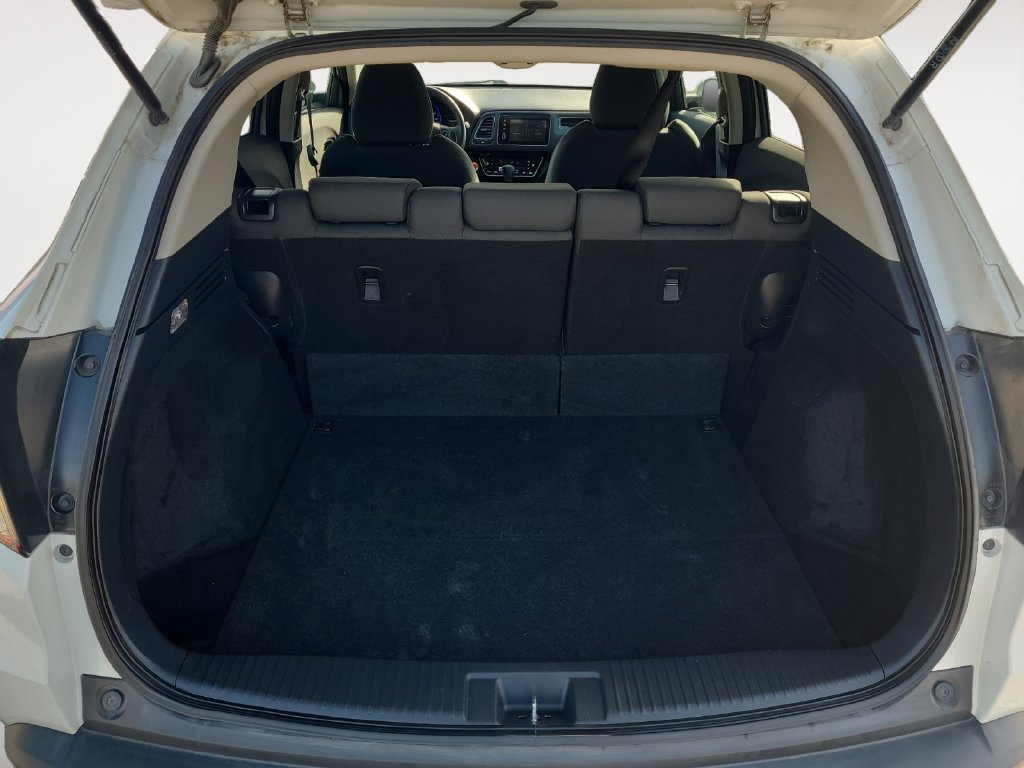 Used 2022 Honda HR-V EX image 17