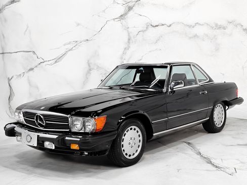 Used 1986 Mercedes-Benz 560 SL image 9