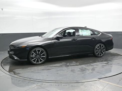 New 2026 Honda Accord Touring image 6