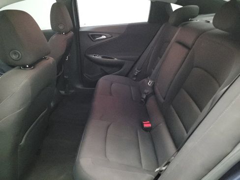 Used 2017 Chevrolet Malibu LS image 18