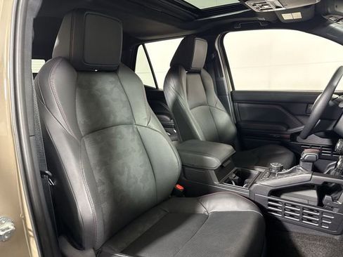 Used 2025 Toyota 4Runner TRD Pro image 13