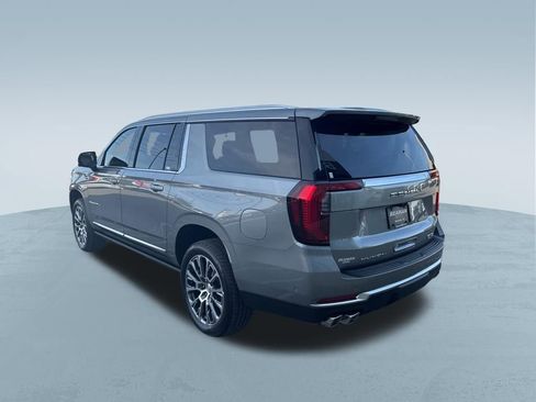New 2026 GMC Yukon XL Denali image 6
