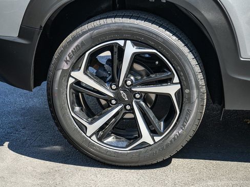 Used 2023 Chevrolet TrailBlazer RS FWD image 10