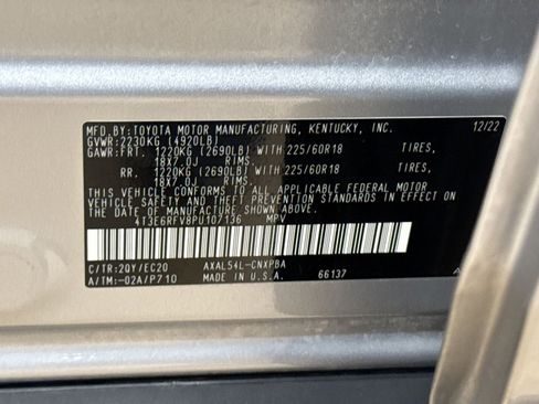 Used 2023 Toyota RAV4 XSE AWD/4WD image 33