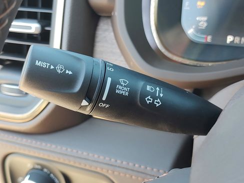 New 2025 RAM 2500 Limited image 24