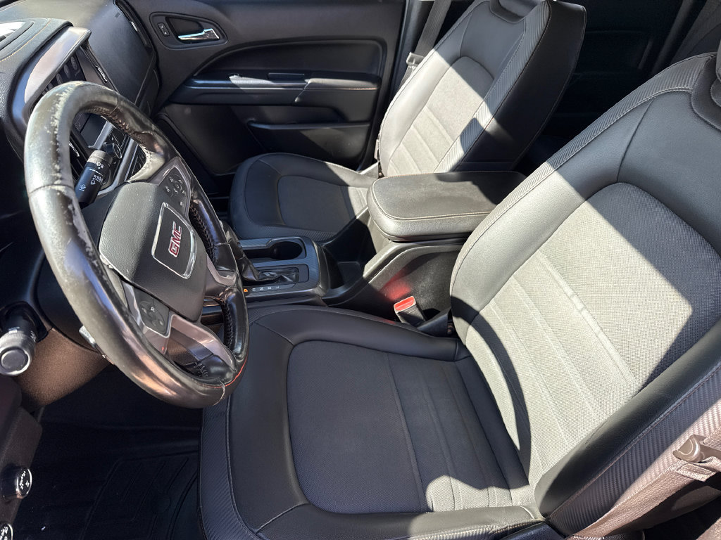 Used 2021 GMC Canyon AT4 w/ Trailering Package AWD/4WD image 17
