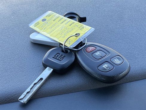 Used 2023 GMC Savana 2500 Extended w/ Driver Convenience Package image 32