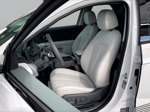 Certified 2026 Hyundai Ioniq 5 Limited RWD image 7