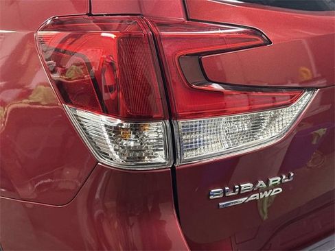 Used 2023 Subaru Forester Limited image 8