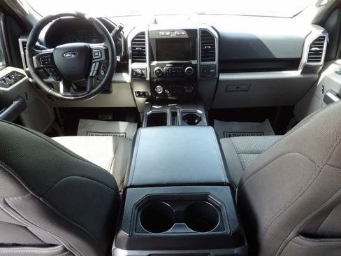 Used 2020 Ford F150 XLT w/ Equipment Group 302A Luxury AWD/4WD image 34