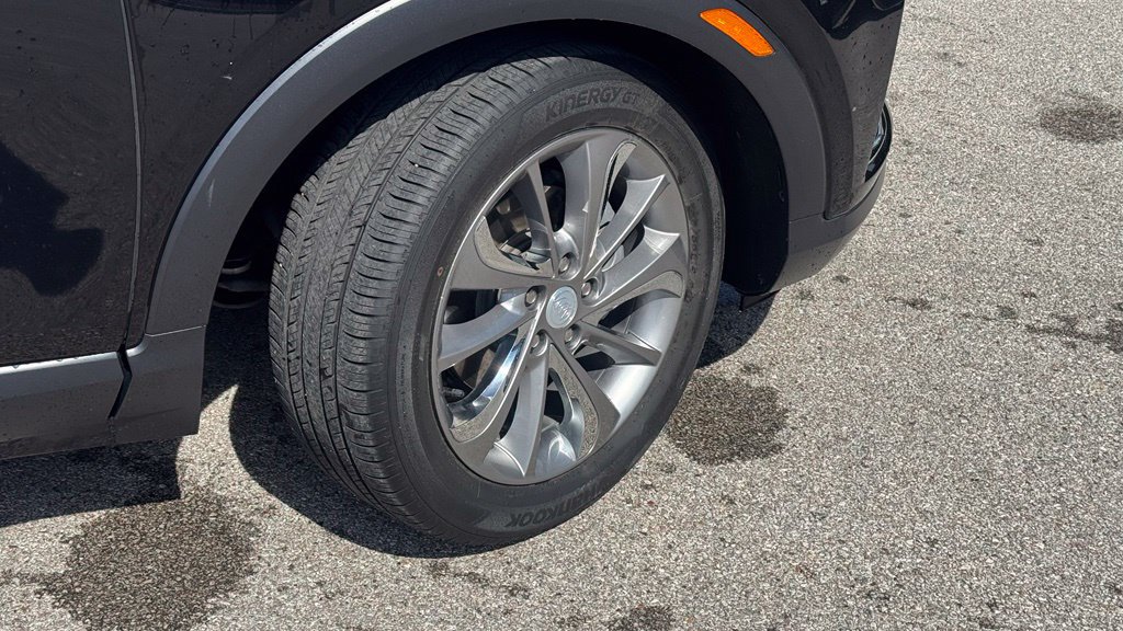 Used 2023 Buick Encore GX Essence w/ Experience Buick Package FWD image 7