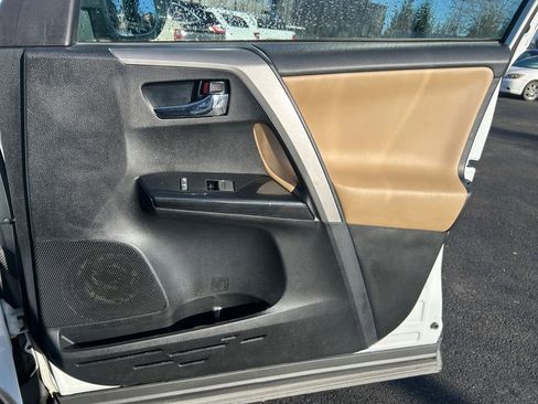 Used 2017 Toyota RAV4 Limited w/ Carpet Mat Package image 25