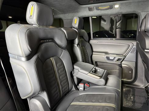 Used 2023 Rivian R1S Adventure Dual AWD/4WD image 12