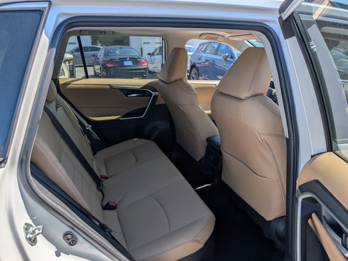 Used 2023 Toyota RAV4 XLE Premium AWD/4WD image 12