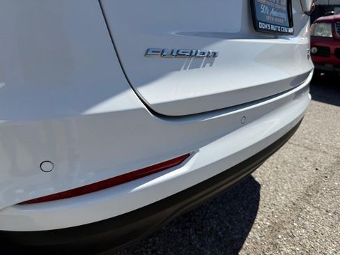 Used 2019 Ford Fusion SE FWD image 46