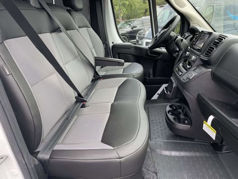 Used 2024 RAM ProMaster 1500 w/ Safety Group FWD image 28