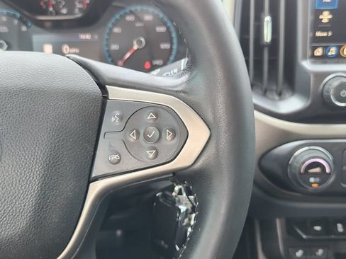 Used 2022 Chevrolet Colorado Z71 w/ Z71 Midnight Edition RWD image 28