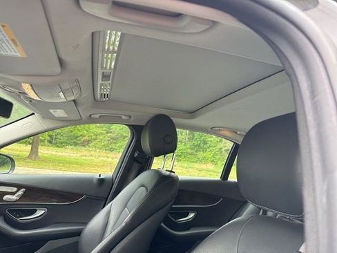 Used 2019 Mercedes-Benz C 300 4MATIC Sedan w/ Multimedia Package image 11