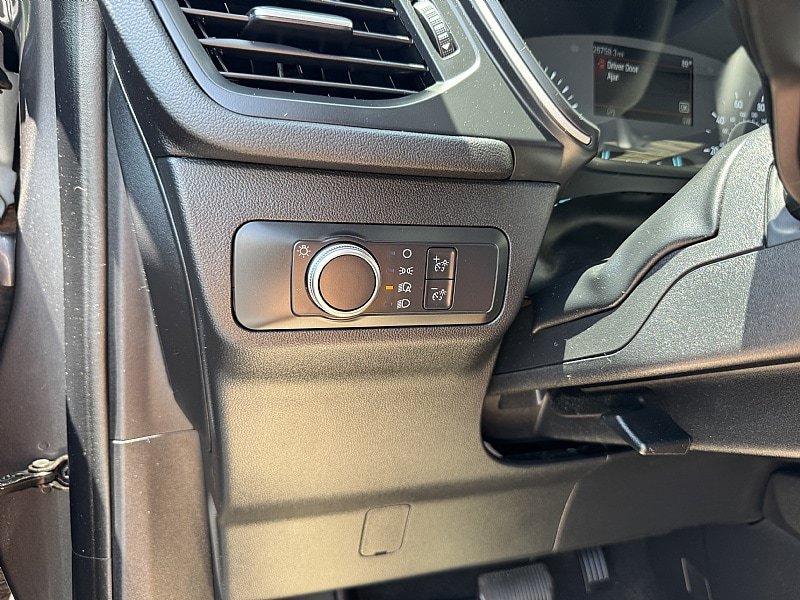 Used 2021 Ford Escape SE w/ SE Sport Appearance Package AWD/4WD image 19