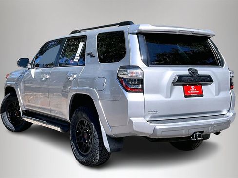 Used 2021 Toyota 4Runner TRD Off-Road Premium w/ Moonroof Package image 4