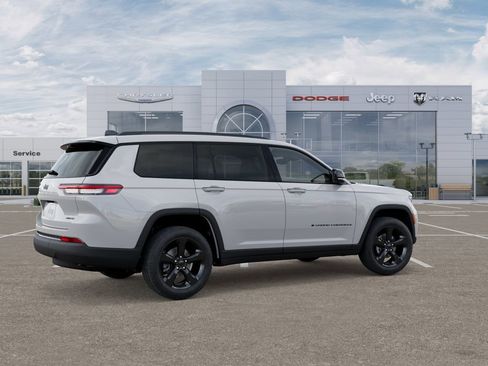 New 2025 Jeep Grand Cherokee L Limited w/ Luxury Tech Group II image 4
