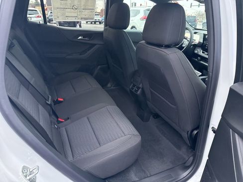 New 2026 Chevrolet Equinox LT image 32