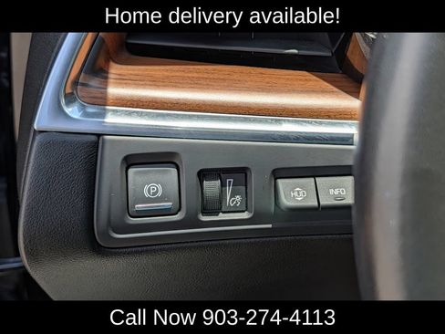 Used 2023 Cadillac XT5 Premium Luxury w/ Technology Package FWD image 27