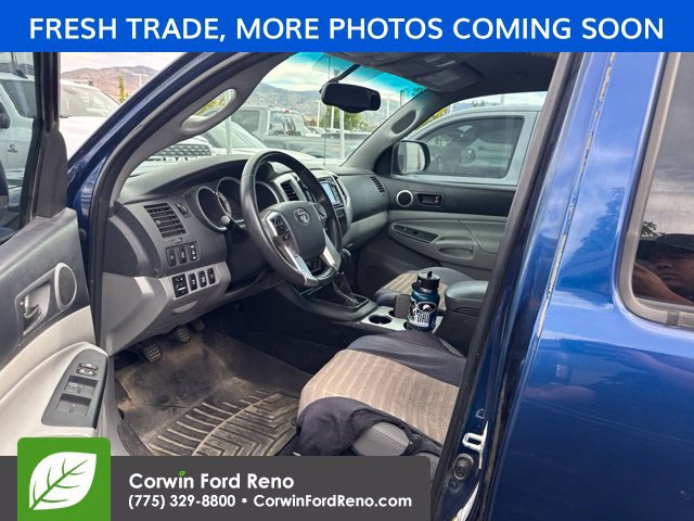 Used 2014 Toyota Tacoma 4x4 Double Cab w/ TRD Off-Road Package image 10