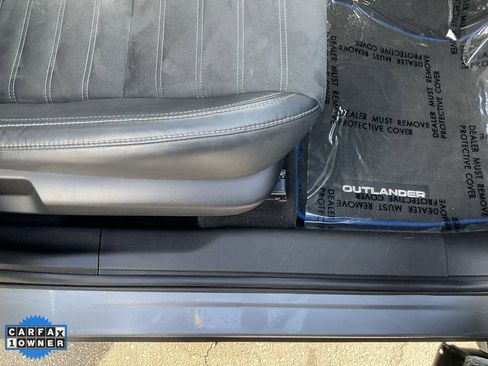 Used 2023 Mitsubishi Outlander SE image 71