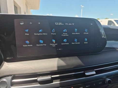 Used 2025 Hyundai Palisade Calligraphy AWD/4WD image 17