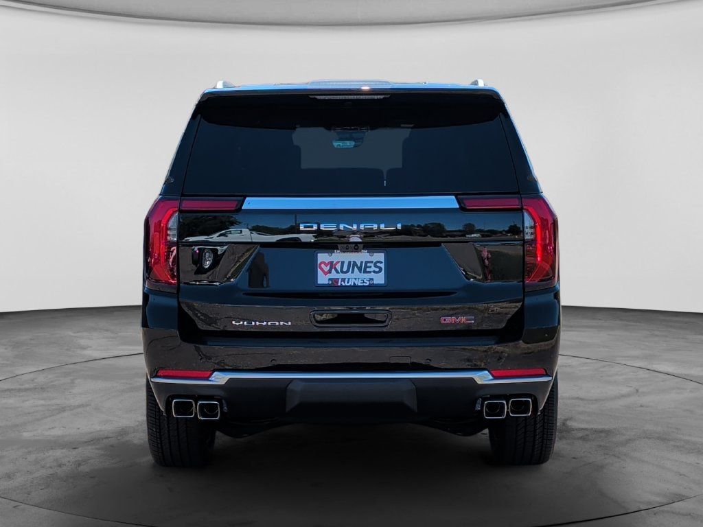 New 2026 GMC Yukon Denali w/ Denali Reserve Package AWD/4WD image 7