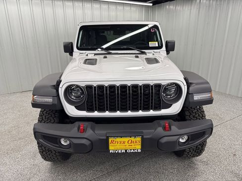 New 2025 Jeep Wrangler Rubicon w/ Convenience Group image 2