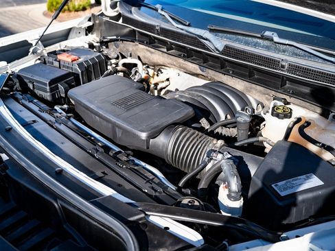 Used 2021 GMC Yukon XL Denali image 42