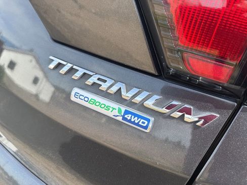 Used 2017 Ford Escape Titanium AWD/4WD image 8
