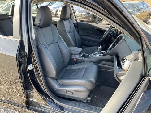 Used 2025 Subaru Legacy Limited image 29