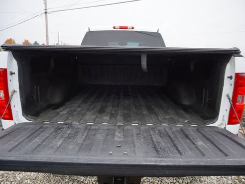 Used 2014 Chevrolet Silverado 2500 LTZ image 23