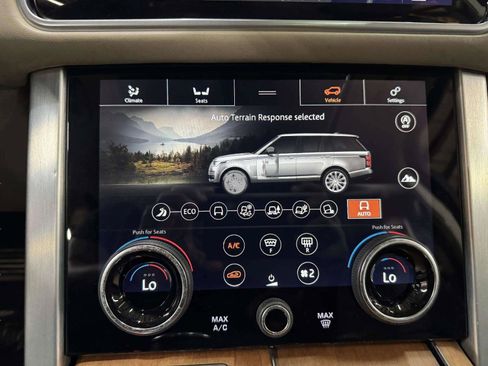Used 2021 Land Rover Range Rover P525 Westminster Edition LWB AWD/4WD image 37