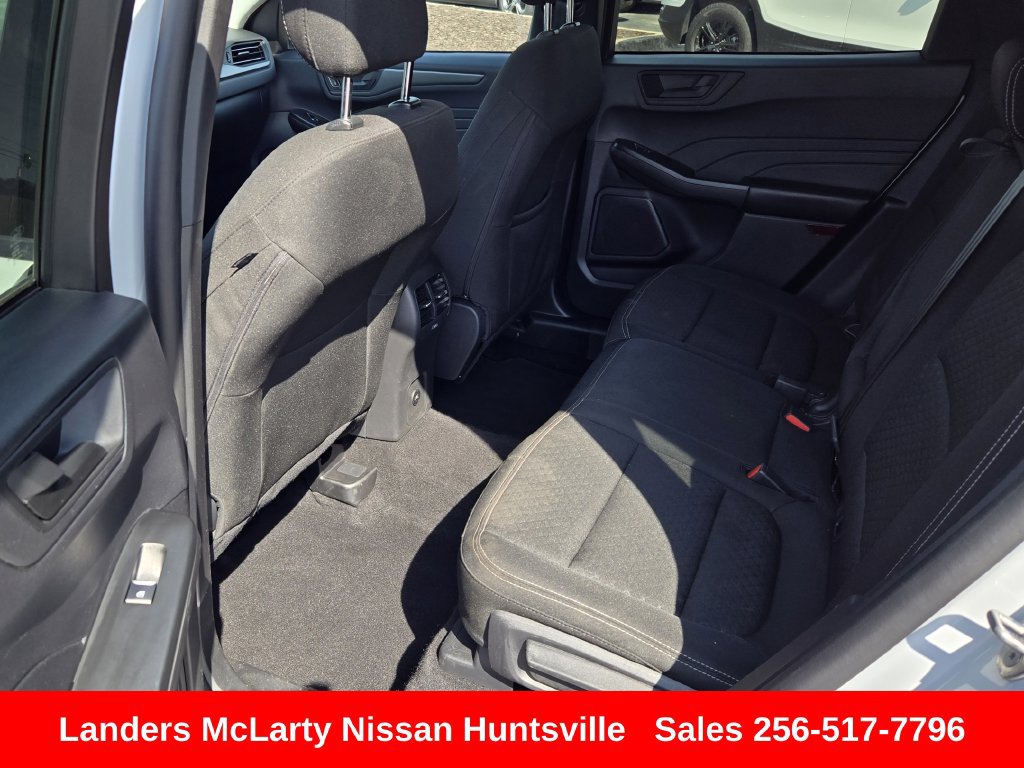 Used 2025 Ford Escape Active AWD/4WD image 14