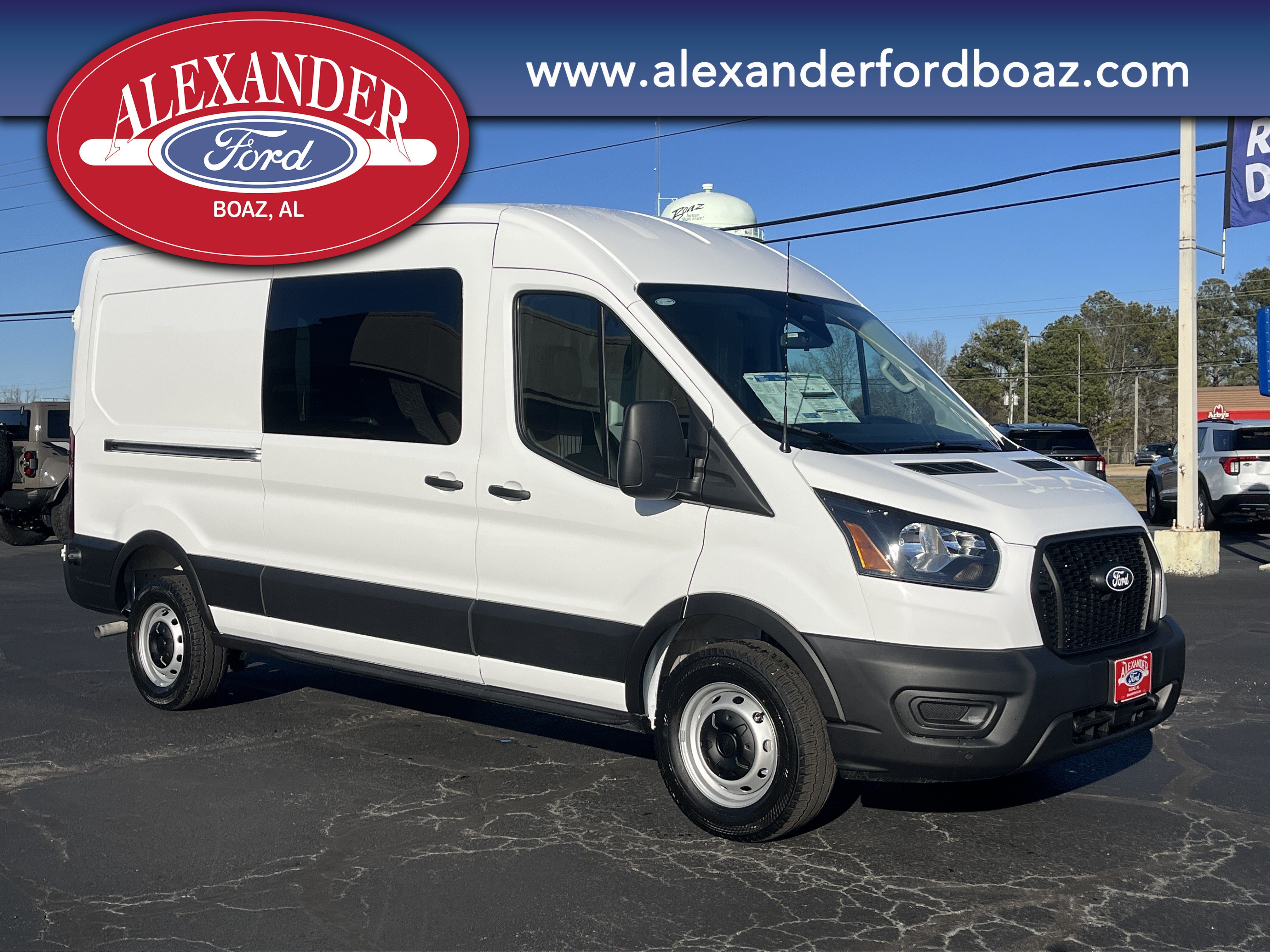 New 2026 Ford Transit 250 148 Medium Roof RWD image 4
