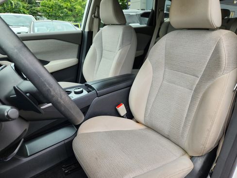 Certified 2022 Nissan Rogue SV AWD/4WD image 7