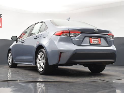 Used 2023 Toyota Corolla LE image 26