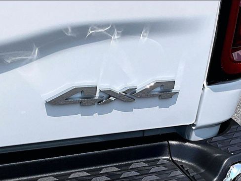 New 2026 RAM 2500 Tradesman w/ Chrome Appearance Group AWD/4WD image 13