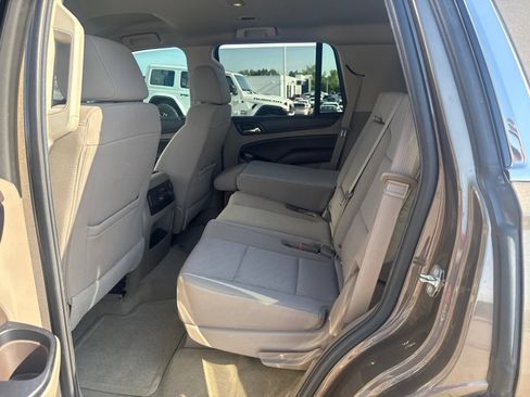 Used 2016 Chevrolet Tahoe LS RWD image 10