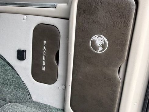 Used 2019 GMC Savana 2500 Extended RWD image 30