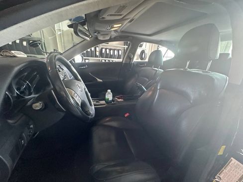 Used 2013 Lexus IS 250 RWD image 15